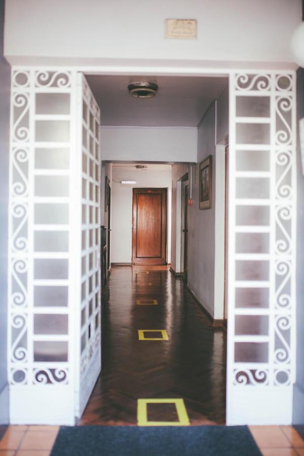 Hotel Excalibur Lima Bagian luar foto