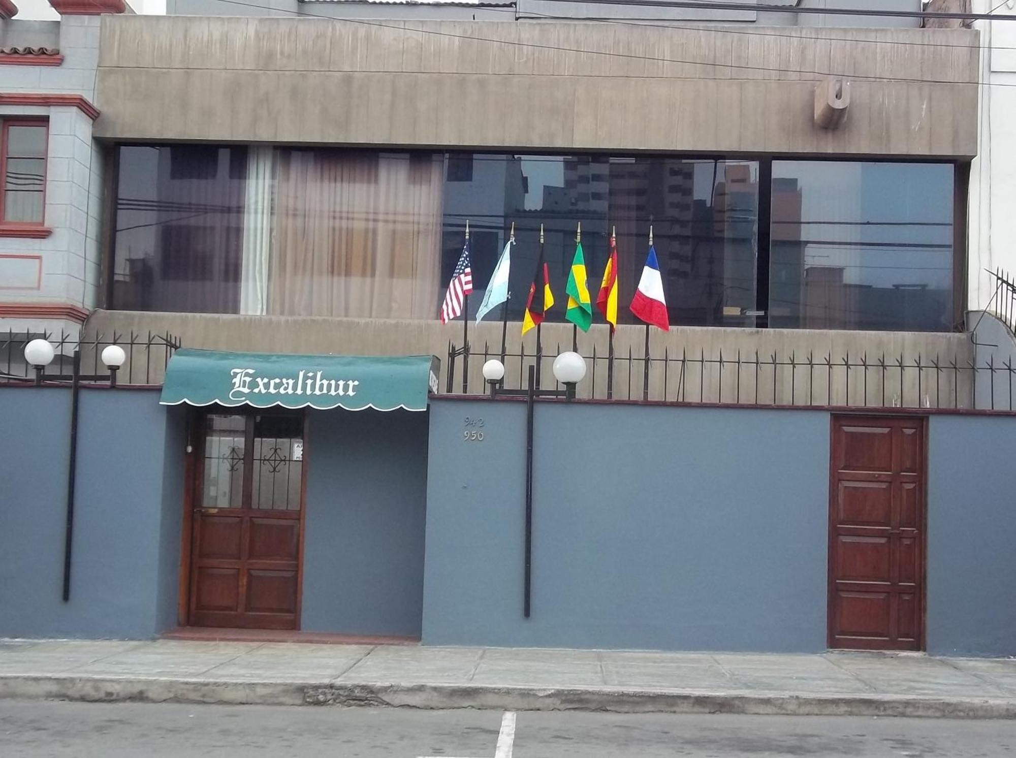 Hotel Excalibur Lima Bagian luar foto